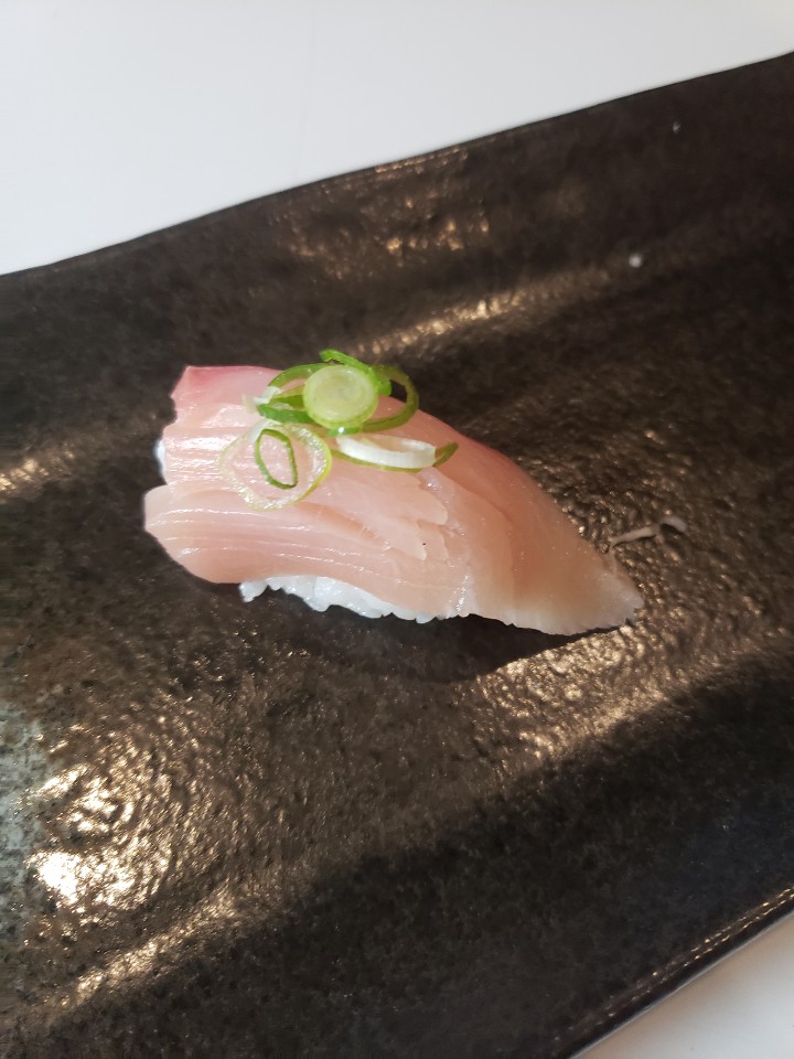 yellow tail sushi